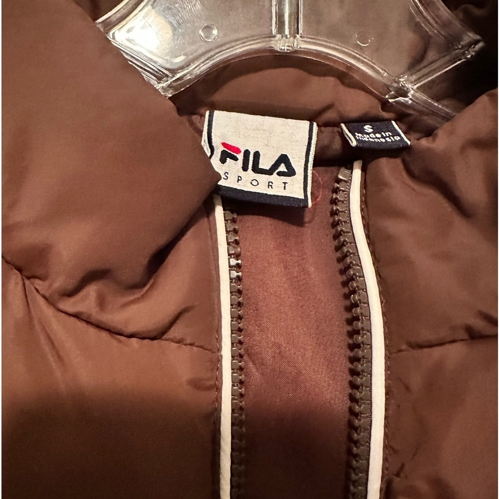 COPY - FILA SPORT Y2K Puffer Vest - Picture 5 of 7